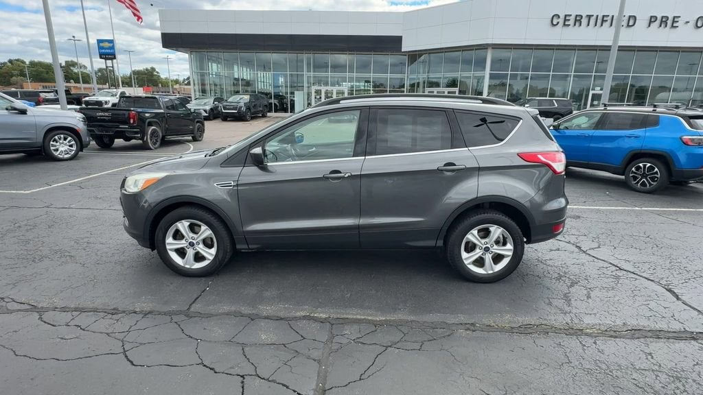 2016 Ford Escape — detail view