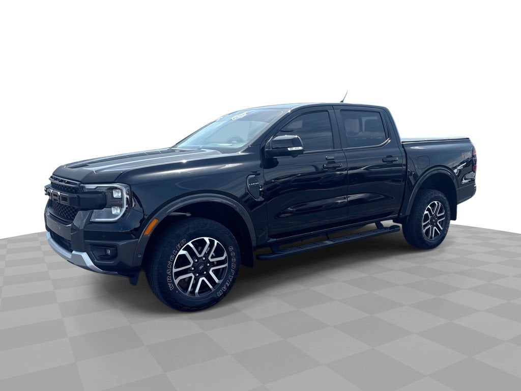 2024 Ford Ranger LARIAT in Black — front three-quarter view