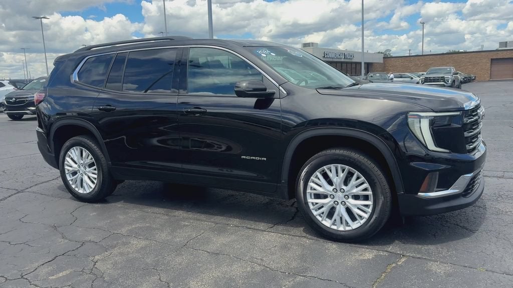 2024 GMC Acadia — side profile view