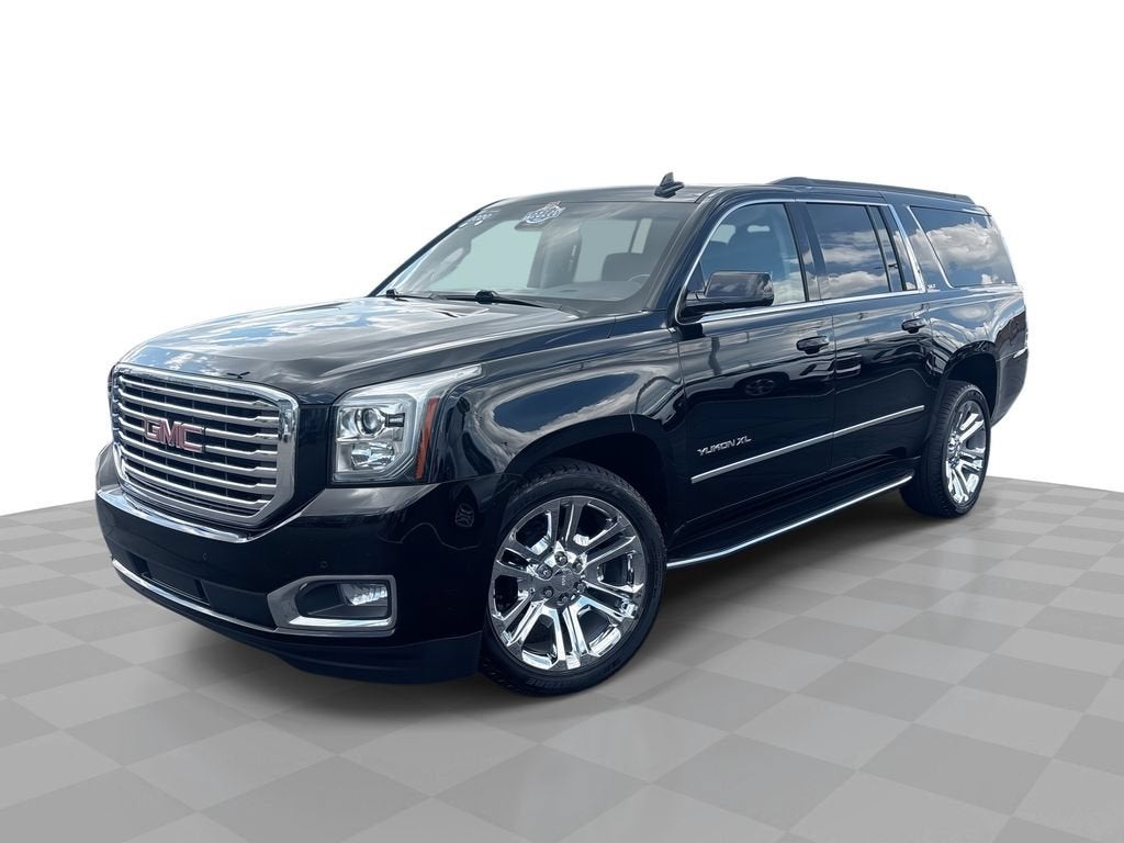 2020 GMC Yukon XL SLT in Onyx Black — front three-quarter view