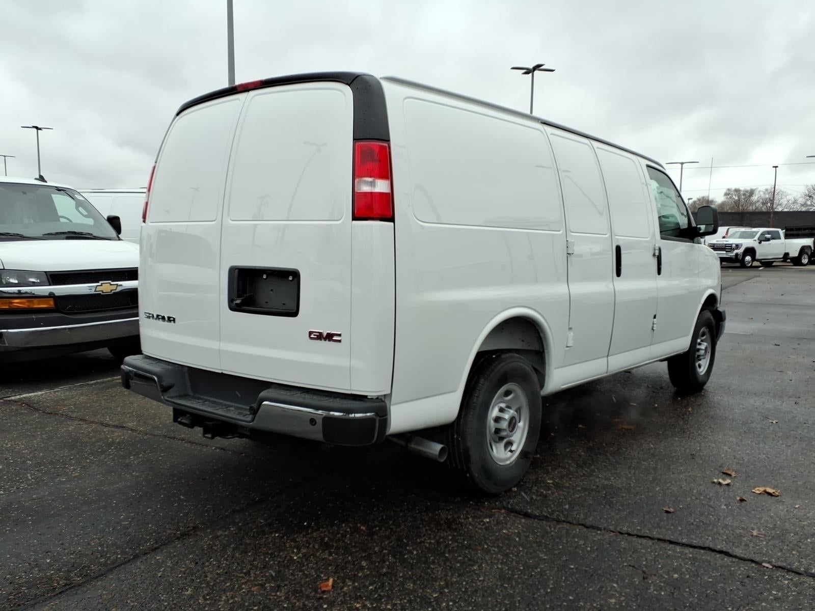2025 GMC Savana Cargo — detail view